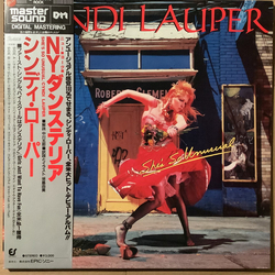 Cyndi Lauper She's So Unusual = N.Y.ダンステリア Vinyl LP USED