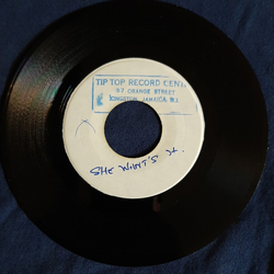 Dave Barker (2) / Busty Brown She Want It / Man Short Vinyl 7" USED