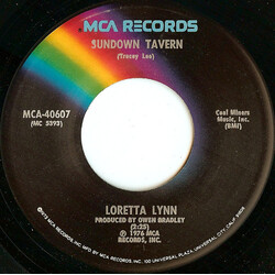 Loretta Lynn Sundown Tavern / Somebody Somewhere (Don't Know What He's Missin' Tonight) USED VINYL 7INCH 45 RPM
