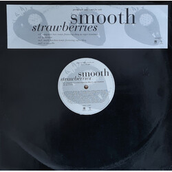 Smooth (4) Strawberries VINYL 12" USED