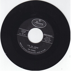 The Ivories (5) I'm In Love / Me And You USED VINYL 7INCH 45 RPM SINGLE