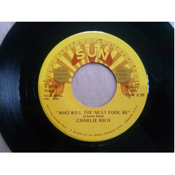 Charlie Rich Who Will The Next Fool Be USED VINYL 7INCH 45 RPM SINGLE