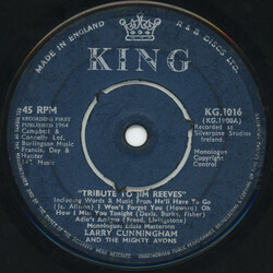 Larry Cunningham (2) / The Mighty Avons Tribute To Jim Reeves USED VINYL 7INCH 45 RPM