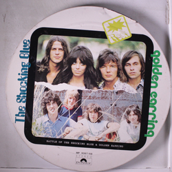 Golden Earring Shocking Blue Battle Of The Shocking Blue & Golden Earring VINYL LP - Compilation Limited Edition