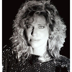 Carly Simon